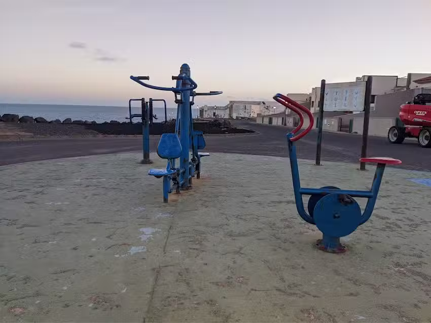 Fitness Cardio Public use Outdoor