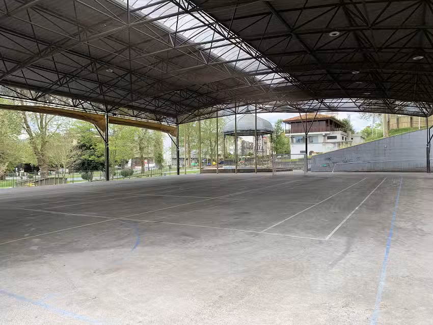 Fronton de Grado