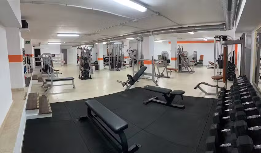 Garage Gym &ndash; Centro de entrenamiento