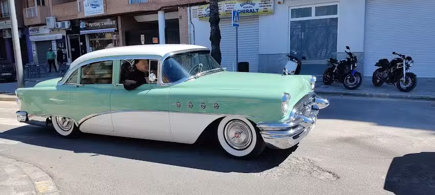 Gimnasio Academia Chiralt