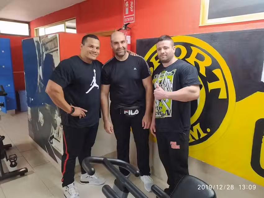 Gimnasio &Aacute;guilas Sport Gym