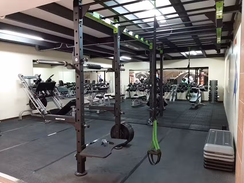 GIMNASIO CAMBRILS- DYNAMIC GYM