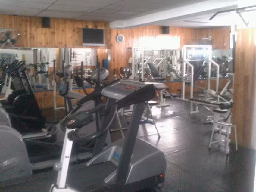 Gimnasio Espa&ntilde;a