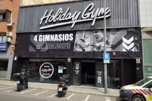 Gimnasio Holiday Gym Aguilera