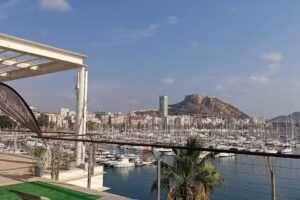 Gimnasio Holiday Gym Panoramis