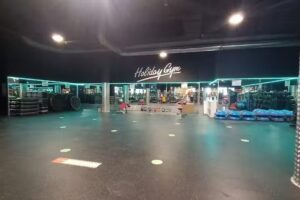 Gimnasio Holiday Gym Puerta de Alicante
