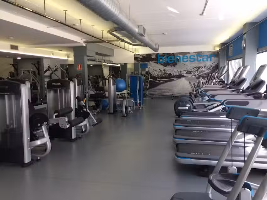 Gimnasio Infinit Fitness Valdebebas &ndash; Abierto 24 horas