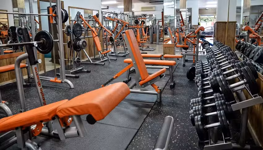 Gimnasio Low Cost Guerra