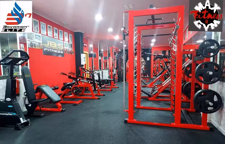 Gimnasio Maxfitness II