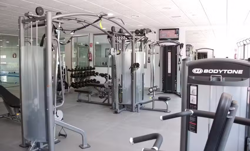 Gimnasio M&oacute;stoles Cuesa Sport