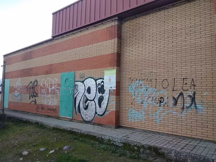 Gimnasio Municipal de Al&iacute;a