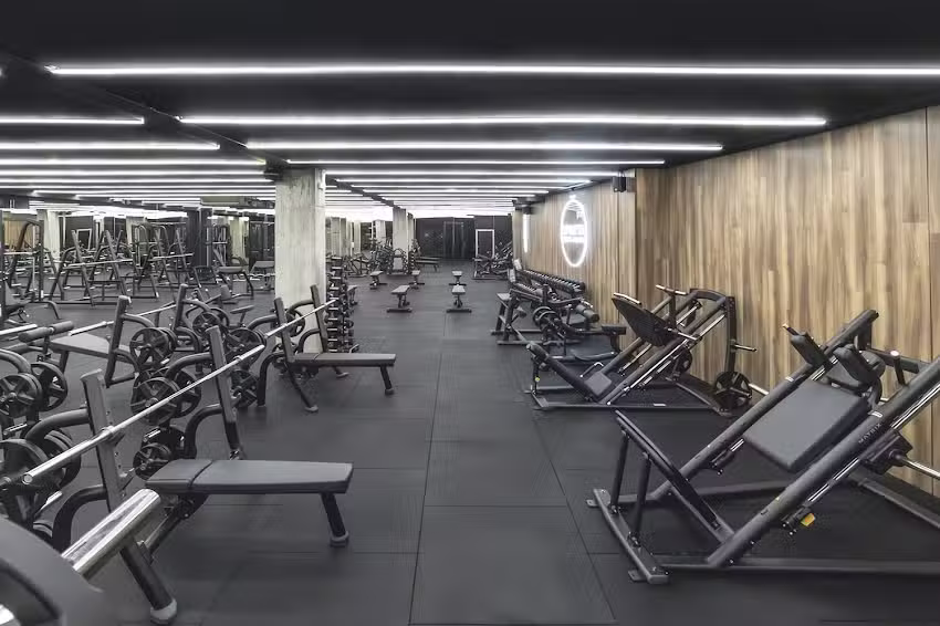 Gimnasio Sparta Sport Center Pamplona – Calle Estella