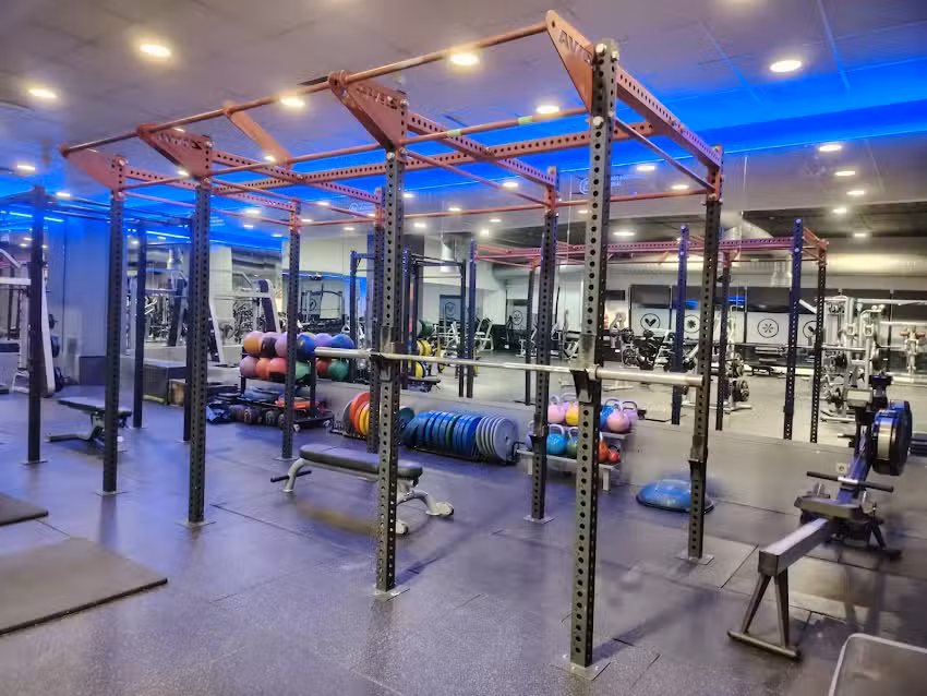 Gimnasio VivaGym Fuenlabrada Las Provincias