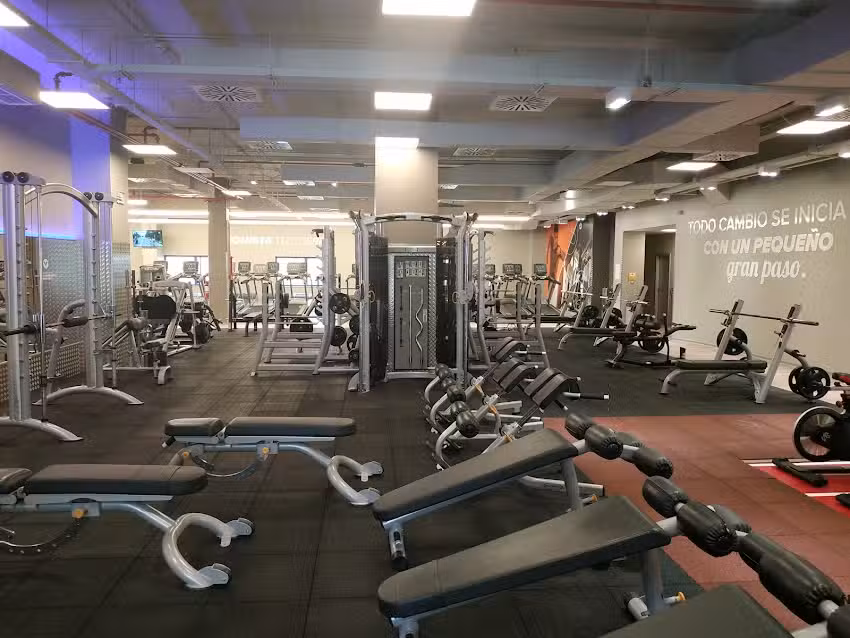 Gimnasio VivaGym Las Tablas Sur