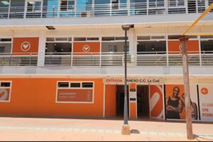 Gimnasio VivaGym Vecindario