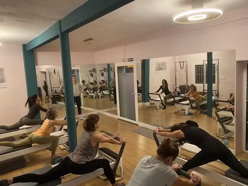 GIR ESPACIO DE PILATES REFORMER
