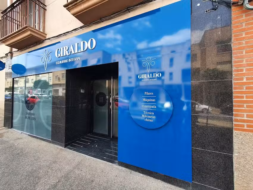 GIRALDO Equilibrio Integral Estudio De Pilates