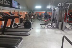 Iniesta Sport Center | Gimnasio · Pádel · Cafetería