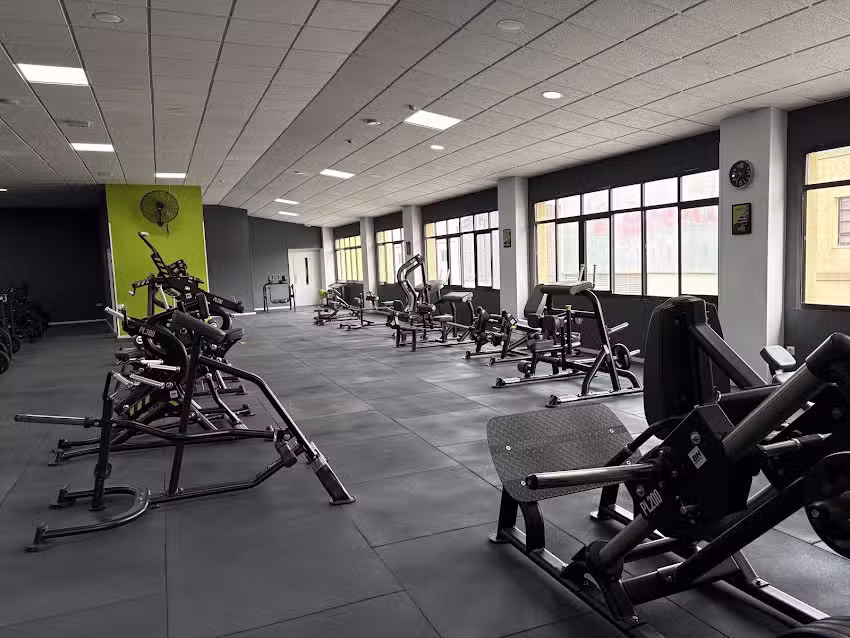 ironworldGYM CHICLANA