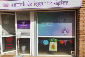 Isaniyama yoga y terapias