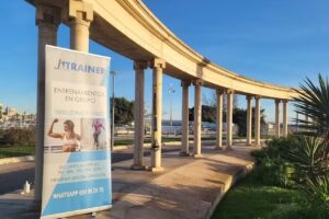 J1 TRAINER Marina plaza