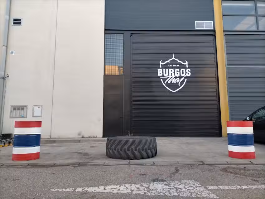Kai Muay Burgos Thai