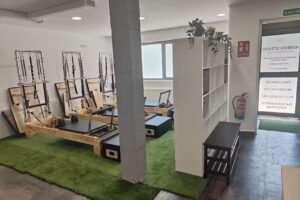 KIREO – PILATES MÁQUINA Y FISIOTERAPIA