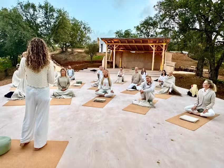 Kundalini Vinyasa yoga Cabopino Cala de Mijas