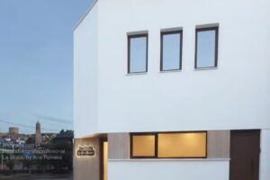 La Shala by Ana Romera