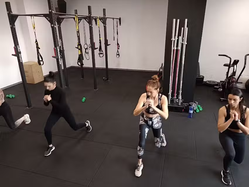 Merche Personal Trainer/ Grupos Reducidos