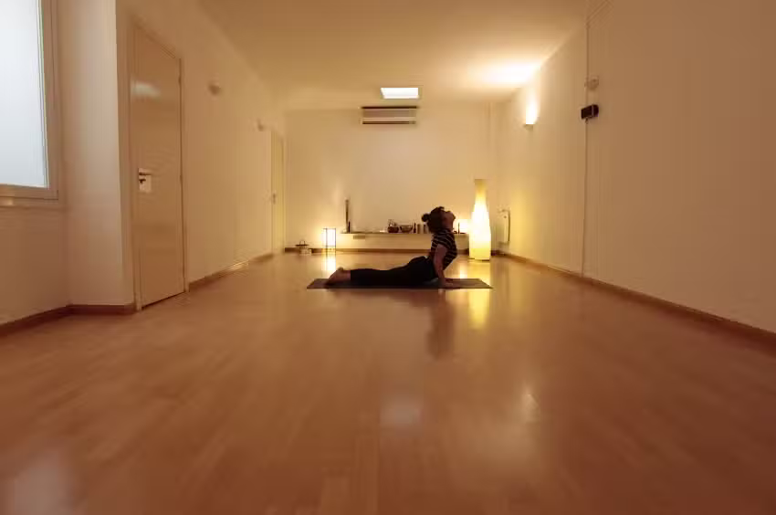 Miraimuda. Ioga i meditaci&oacute;. Espai de benestar. Comunitat.