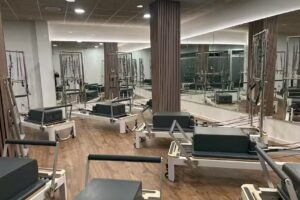 MOV Studio Pilates Reformer