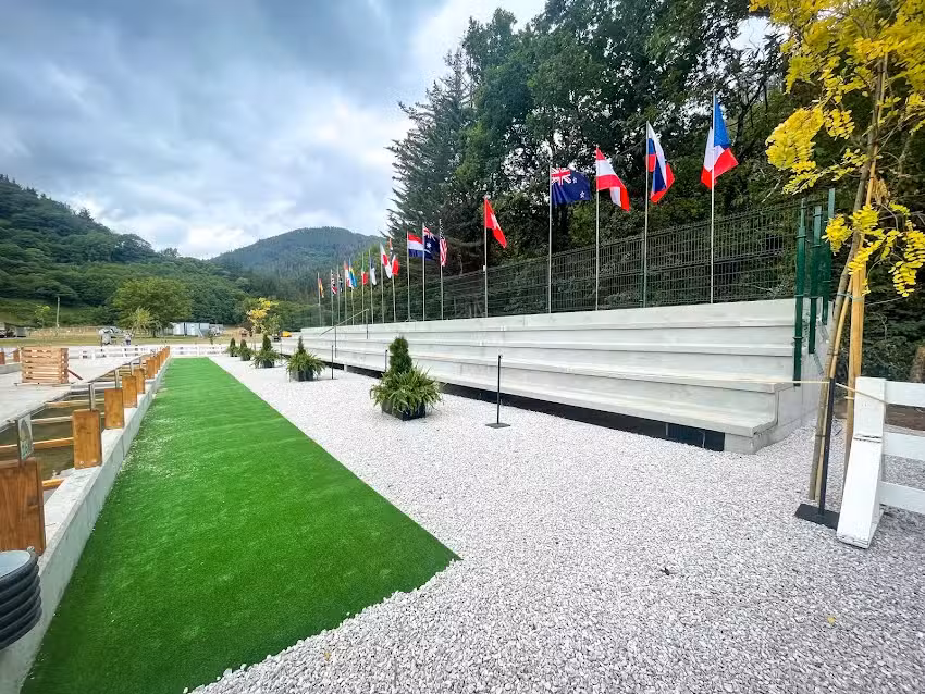 Navelgas Arena (Campo la L.l.erona)