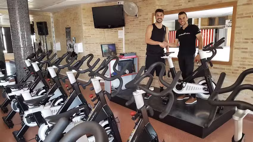 NewQ Almussafes Fitness