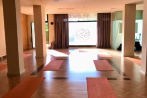 Om Shanti Estudi de Ioga