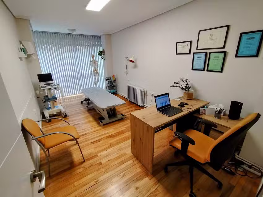OSTEMA Fisioterapia-Osteopat&iacute;a-Pilates