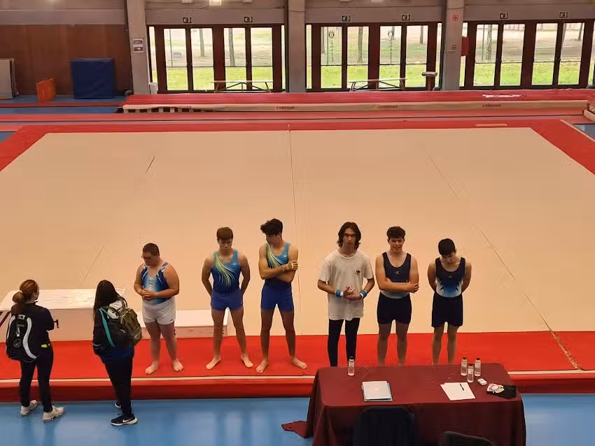 Pabell&oacute;n de gimnasia art&iacute;stica Salt