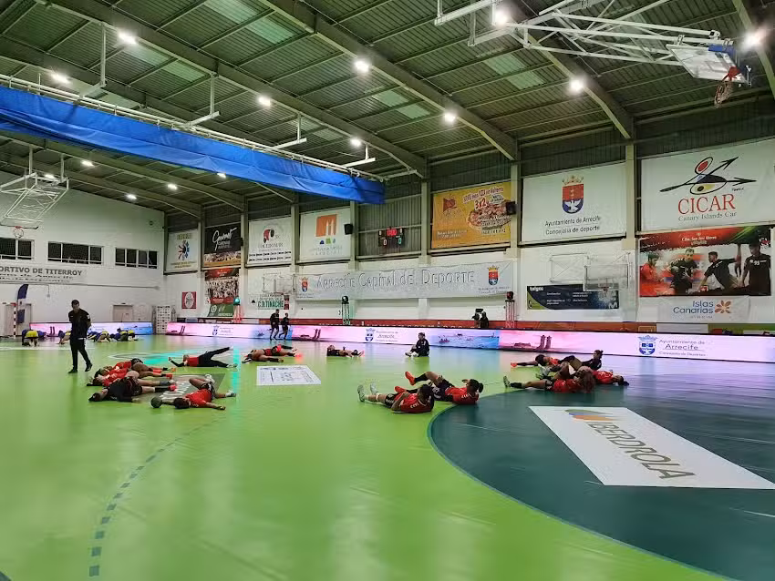 Pabellón Municipal de Titerroy