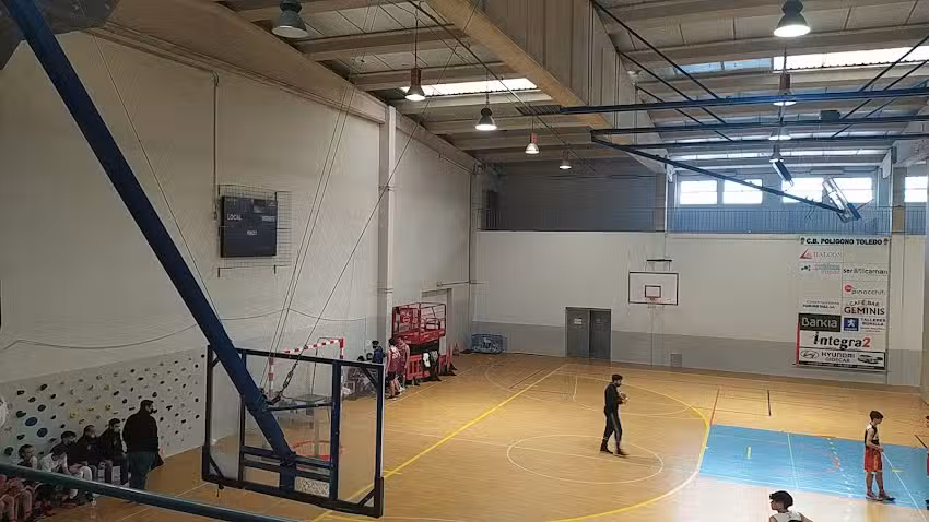 Pabellón Polideportivo Municipal de Santa María de Benquerencia.