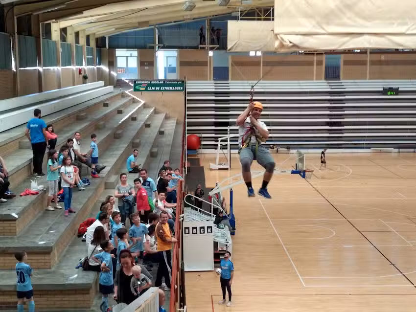 Pabellón «V Centenario» – Universidad de Extremadura