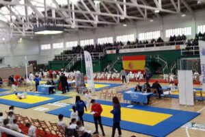 Pabellón y Piscina de Batallones