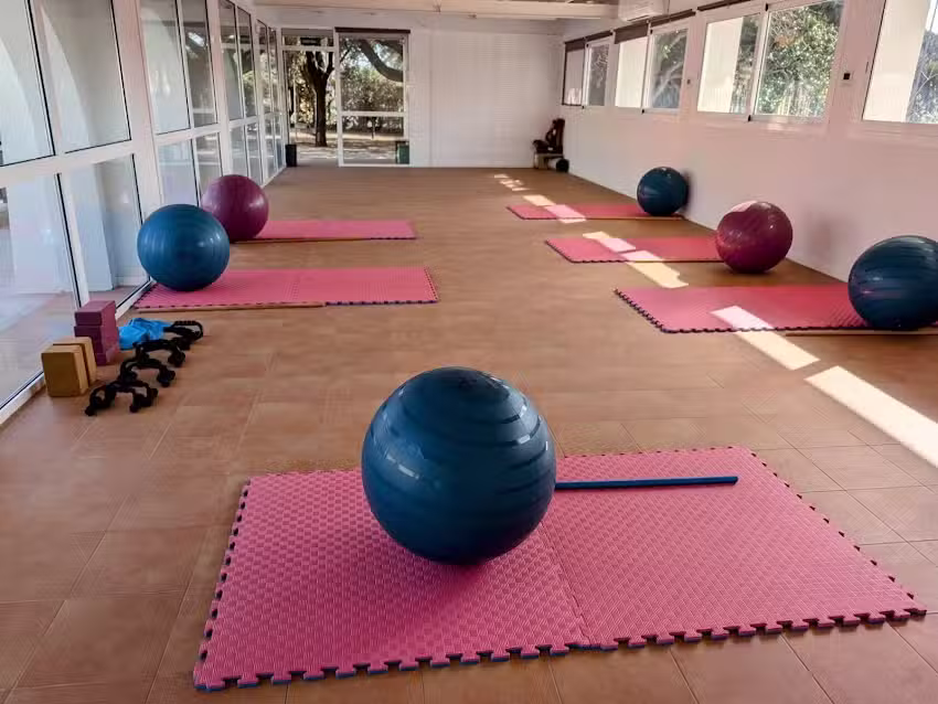 Pilates y Reeducaci&oacute;n Postural &ndash; Fisioterapia Elena