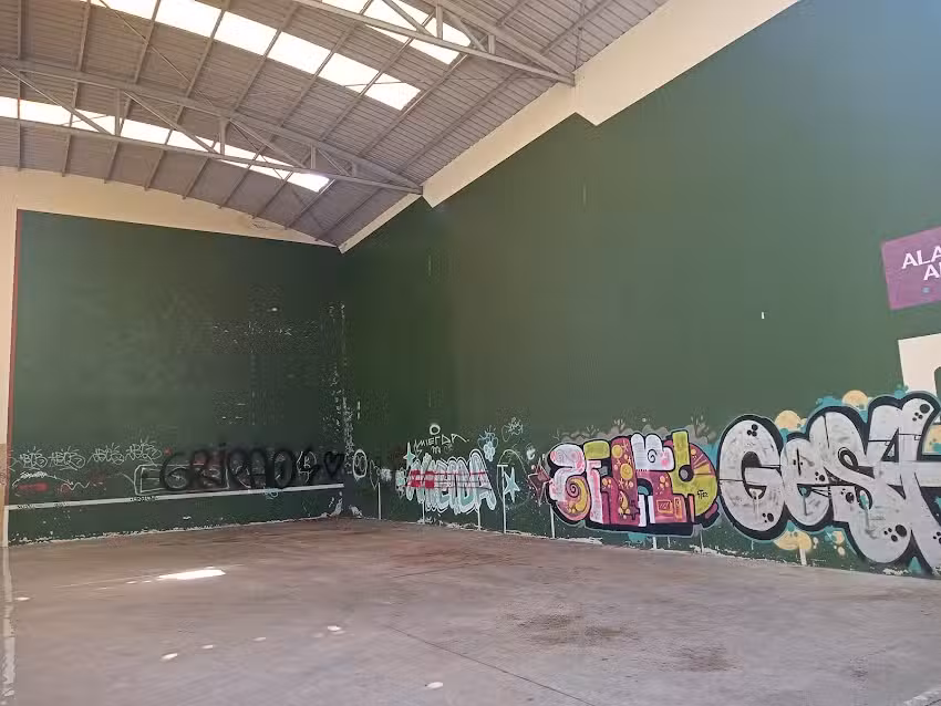 Pilotalekua/Fronton