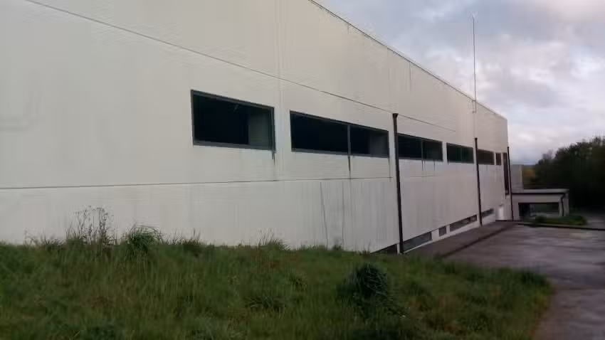 Piscina municipal de Monterroso