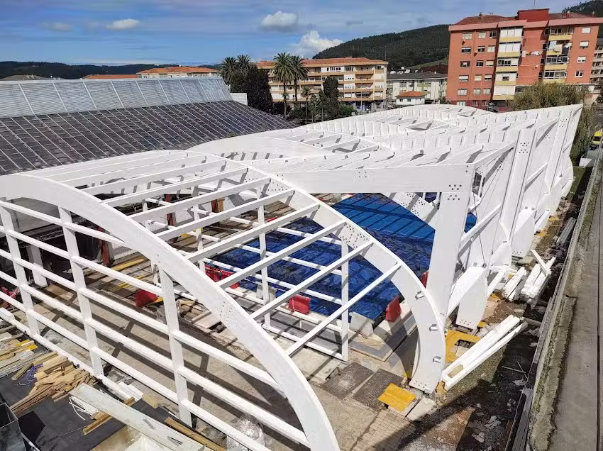 Piscina y gimnasio Municipal
