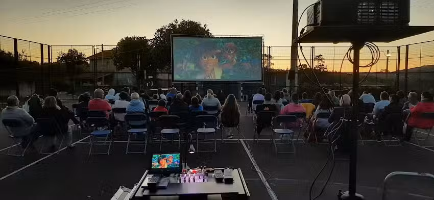 Pista deportiva de SanFiz-Vixoi.