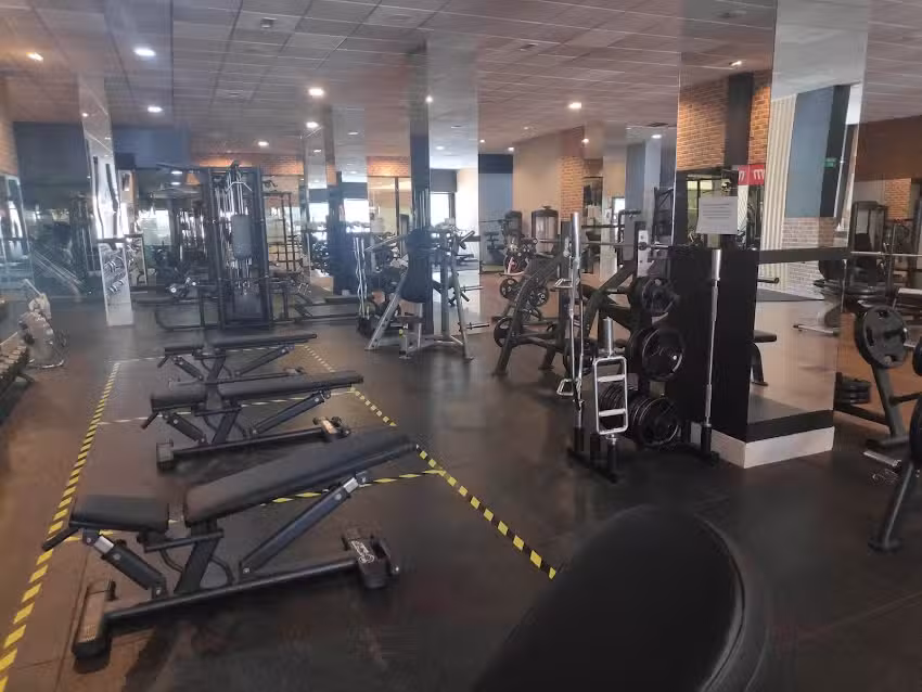 Play Fitness Sports Club