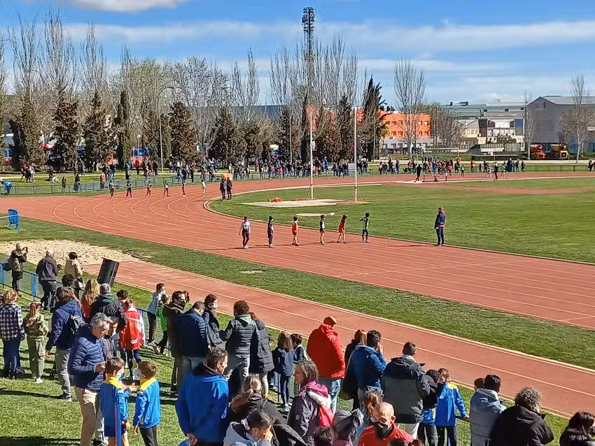 Polideportivo Ferm&iacute;n Cacho