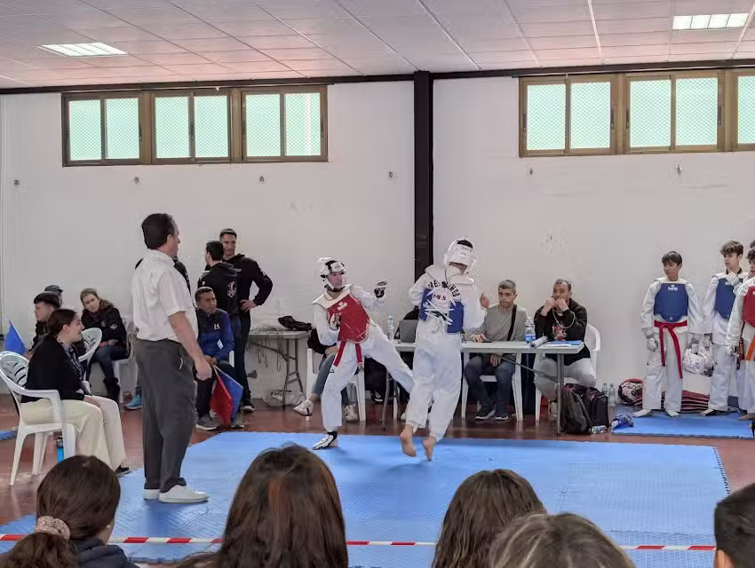 Polideportivo municipal de La Alquer&iacute;a de la Condesa