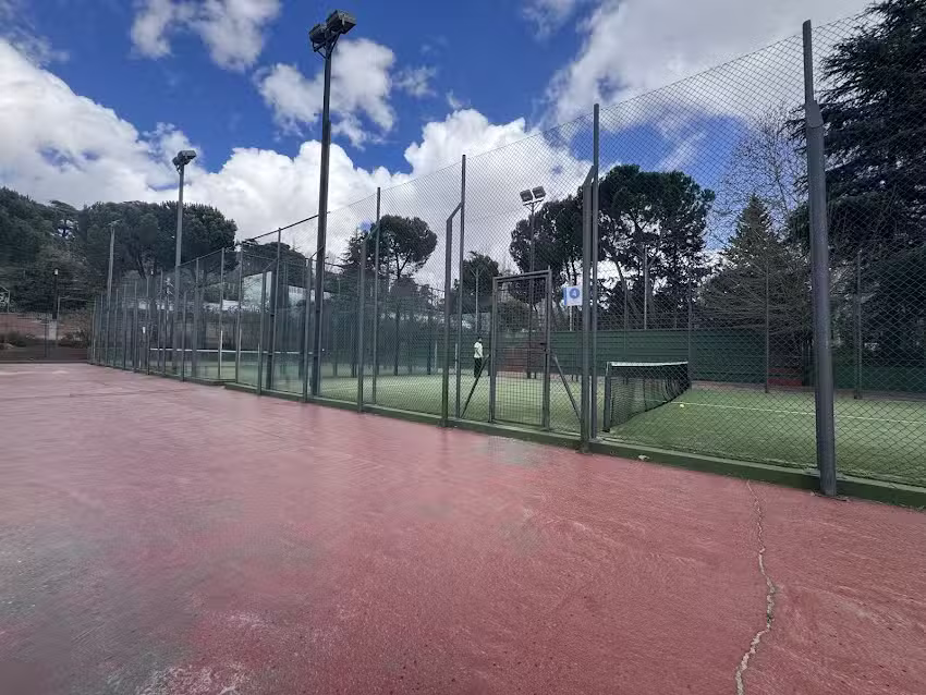 Polideportivo Municipal La Bombilla